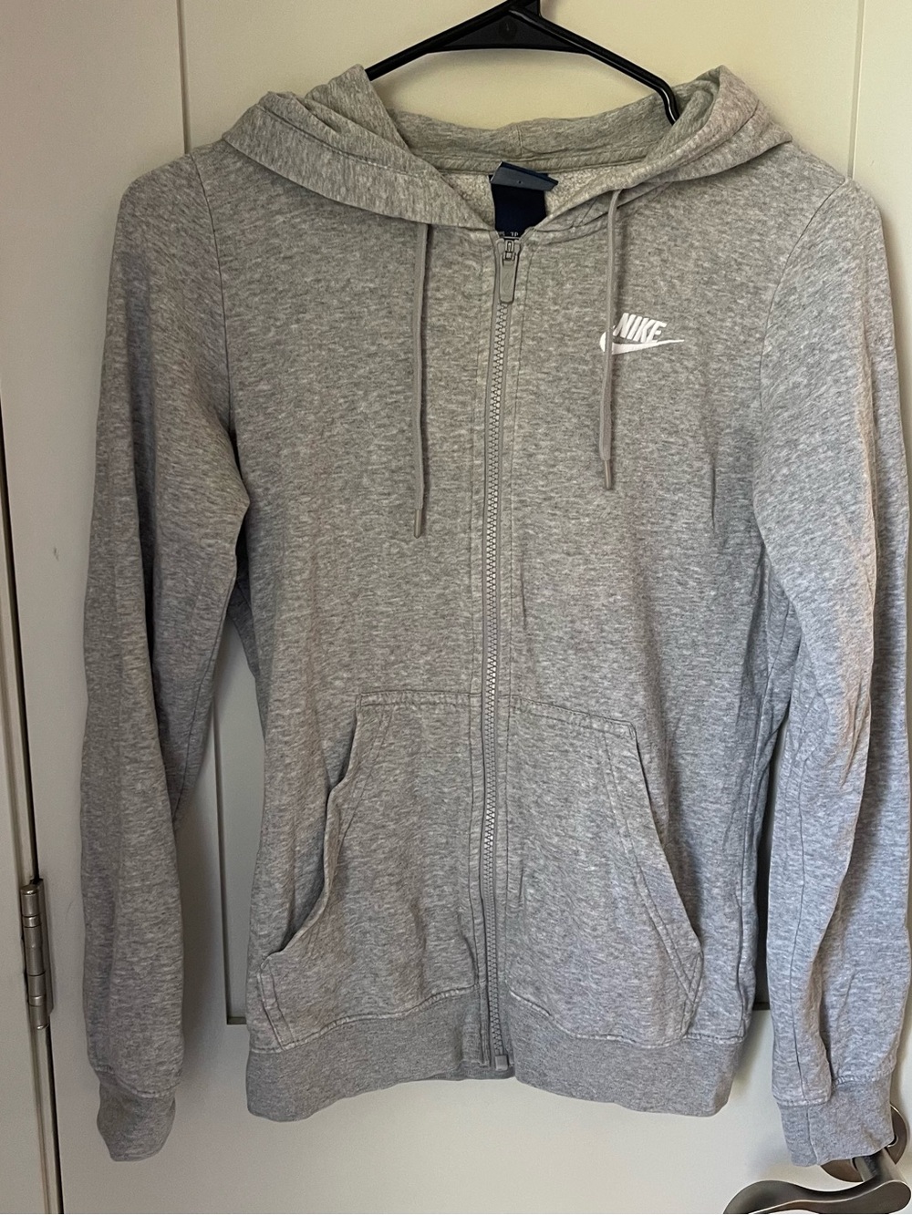 Nike Women’s Full Zip Hooded Sweatshirt XS